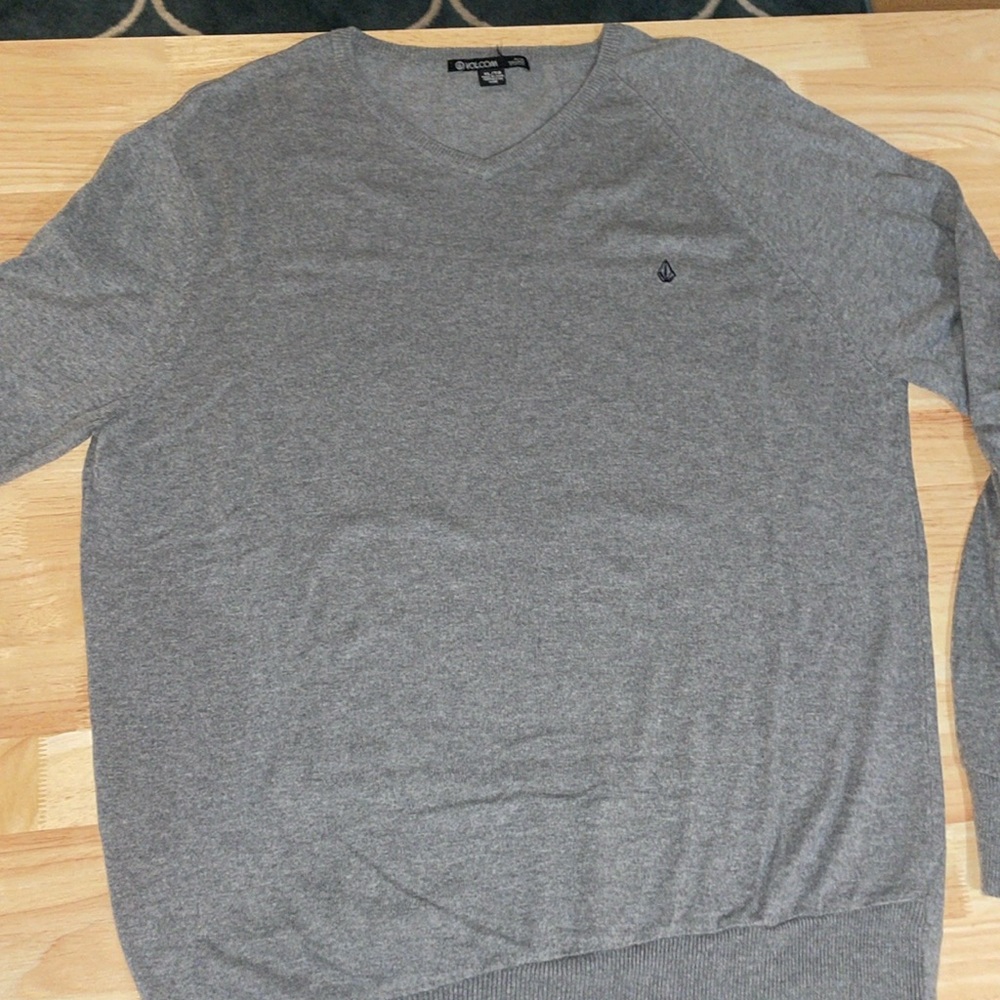 Volcom sweater size xl medium grey nice shape